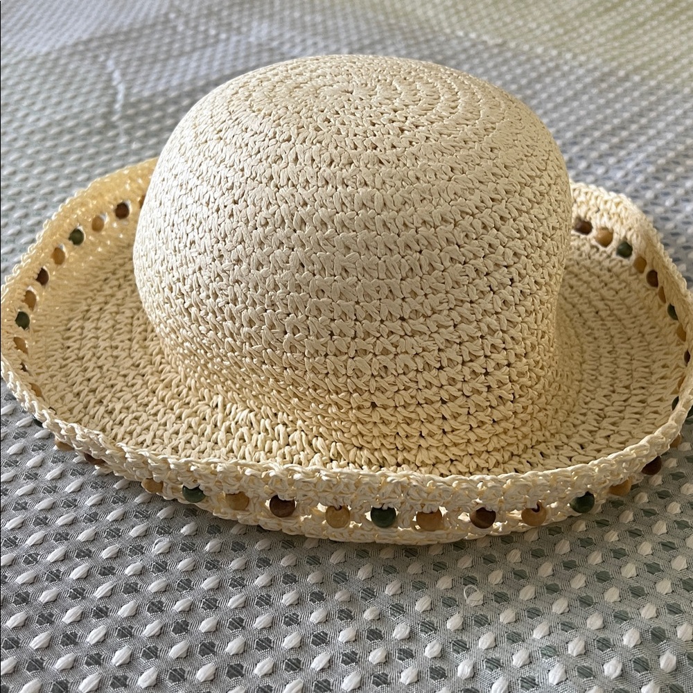 Chic Cream Beaded Crochet Paper Hat